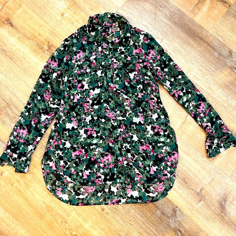 I heart Ronson Button Down Blouse